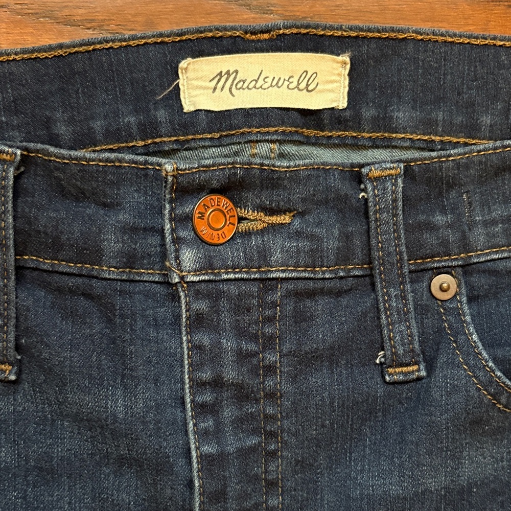 Madewell 10” High Rise Skinny Dark Wash Jeans - Picture 3 of 8
